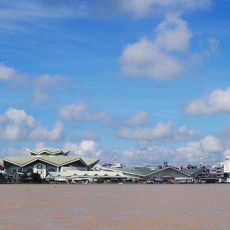 Nina Homestay P2 , P5 Long Xuyên エクステリア 写真