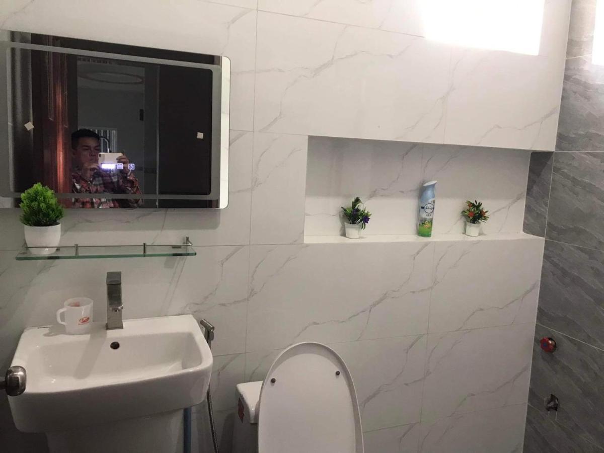 Nina Homestay P2 , P5 Long Xuyên エクステリア 写真