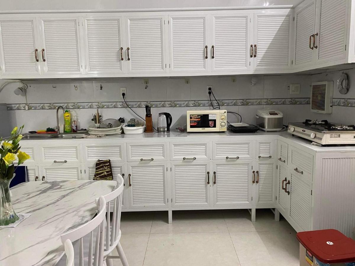 Nina Homestay P2 , P5 Long Xuyên エクステリア 写真