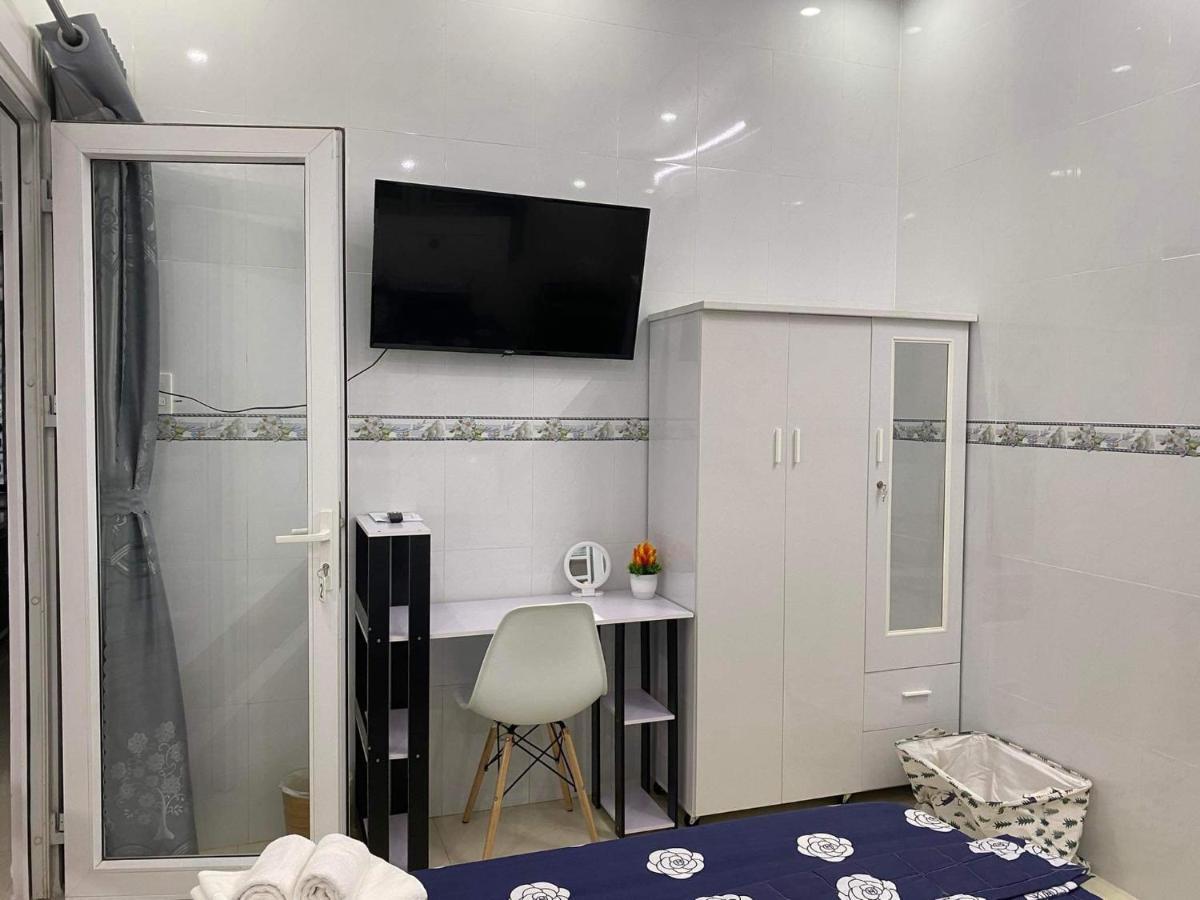 Nina Homestay P2 , P5 Long Xuyên エクステリア 写真